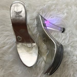 Acrylic high heels. Glass heels light up size 9